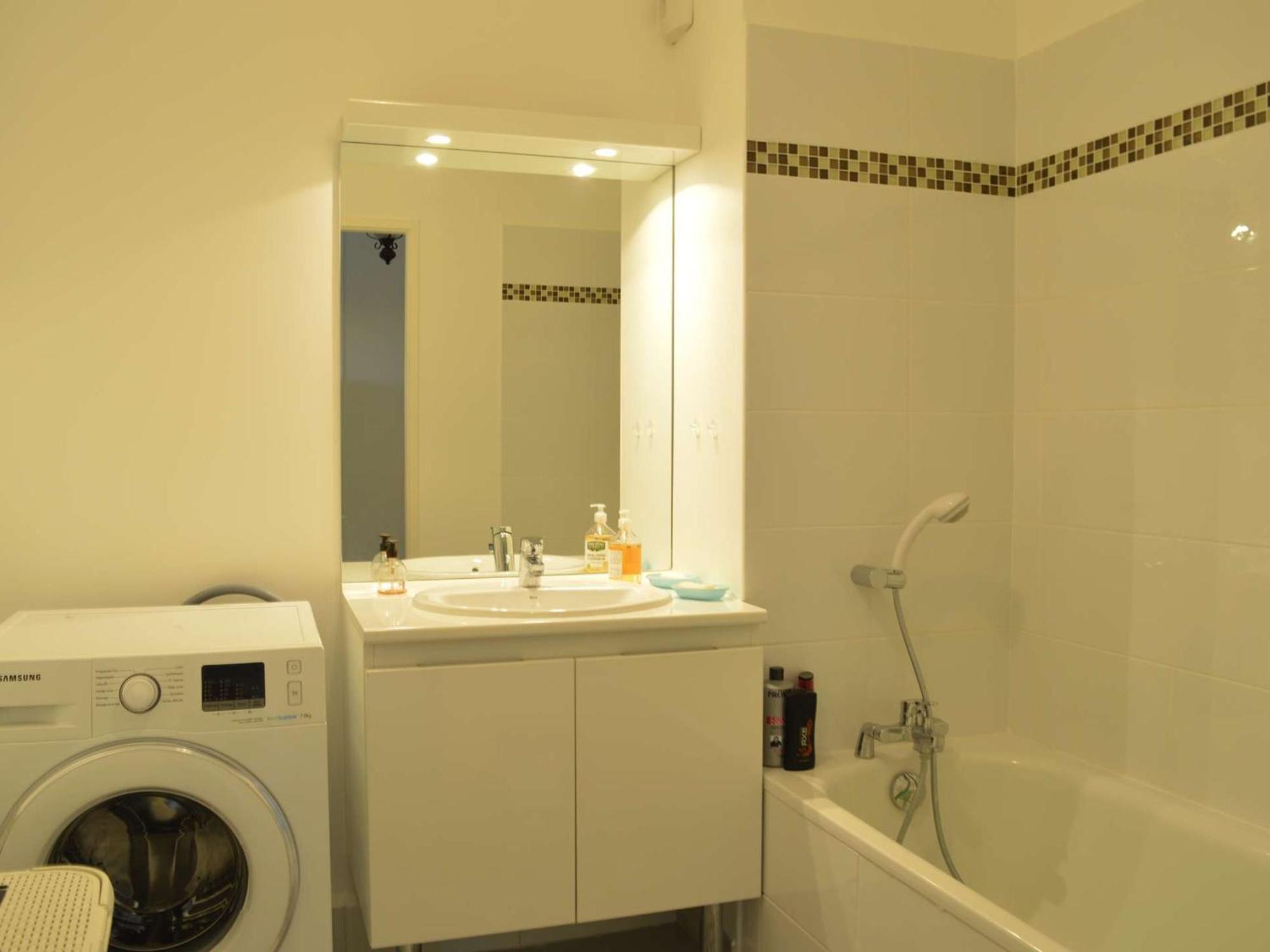 Appt Confort 3 Pieces Avec Terrasse Et Piscine A Saint-Raphael - Fr-1-226A-124 エクステリア 写真